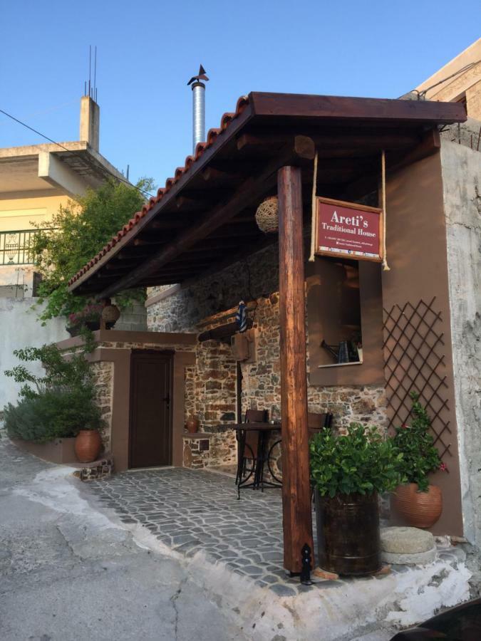 Areti'S Traditional House Apollona Esterno foto